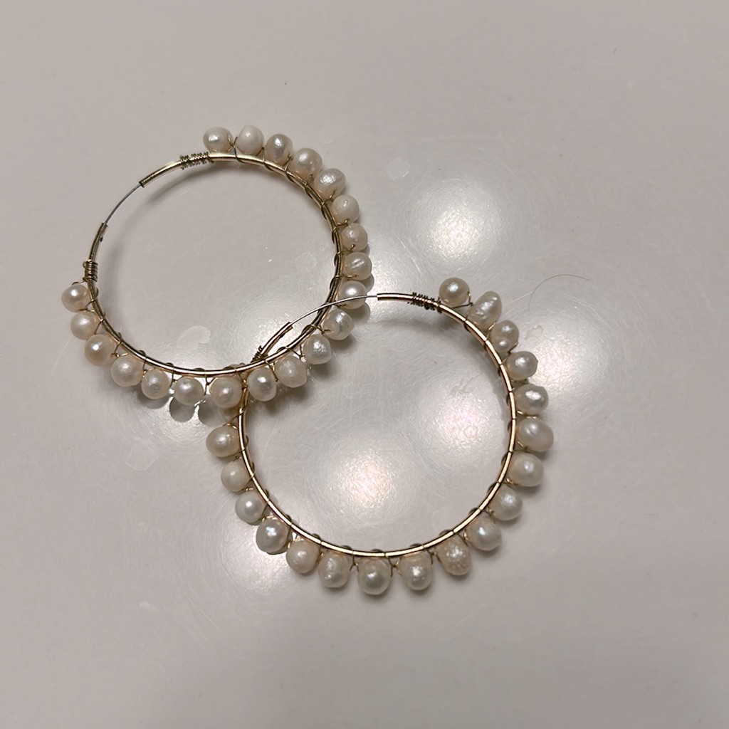Pearl Earrings 5$